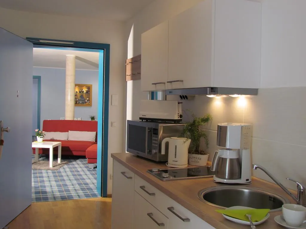 Apartment Amenity-Garden-Apartments Munich Germany