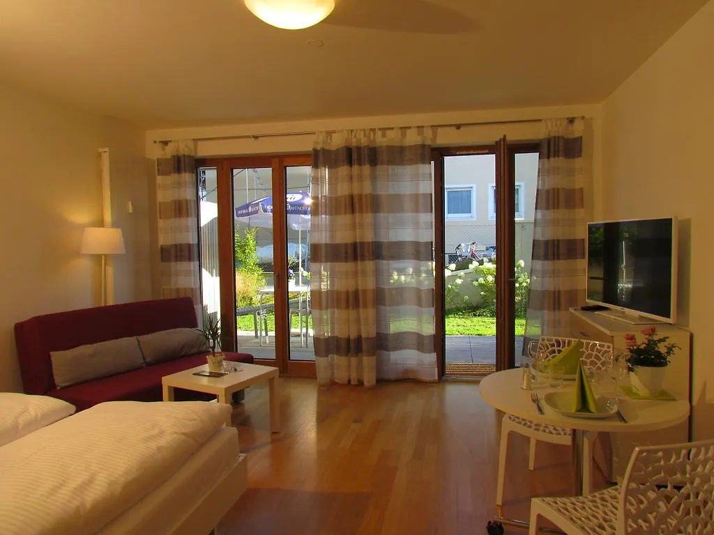 Apartment Amenity-Garden-Apartments Munich